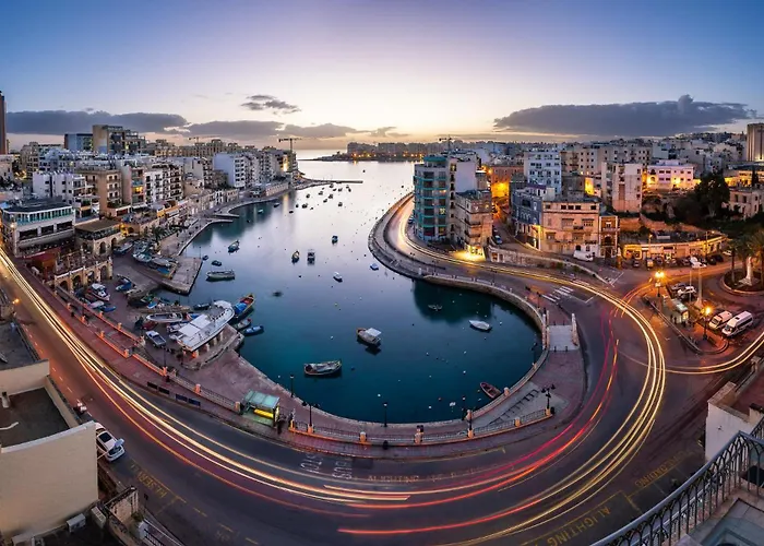 Tranquil Retreat Steps From St Julians Action *