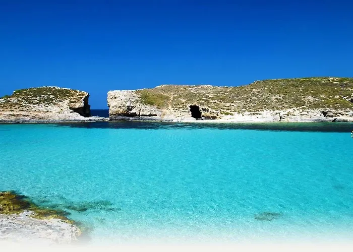 Tranquil Retreat Steps From St Julians Action *